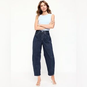 Old Navy High-Waisted Barrel Ankle Jeans